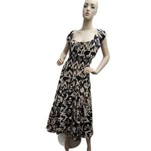 Ladies Black/White full skirt dress. - Large